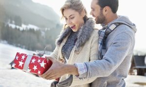 romantic gifts for her couple